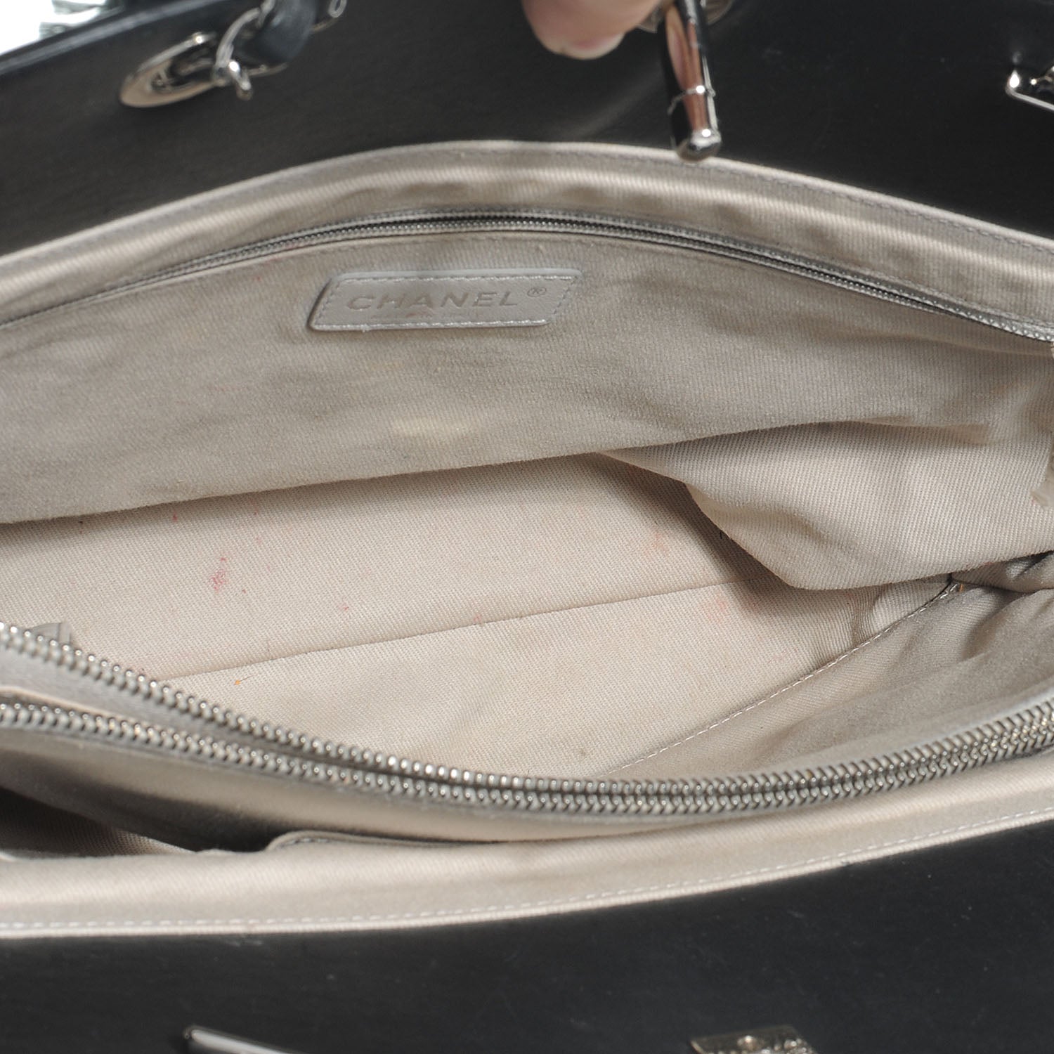 Chanel Aged Calfskin Quilted Be CC Tote Black 5 of 10