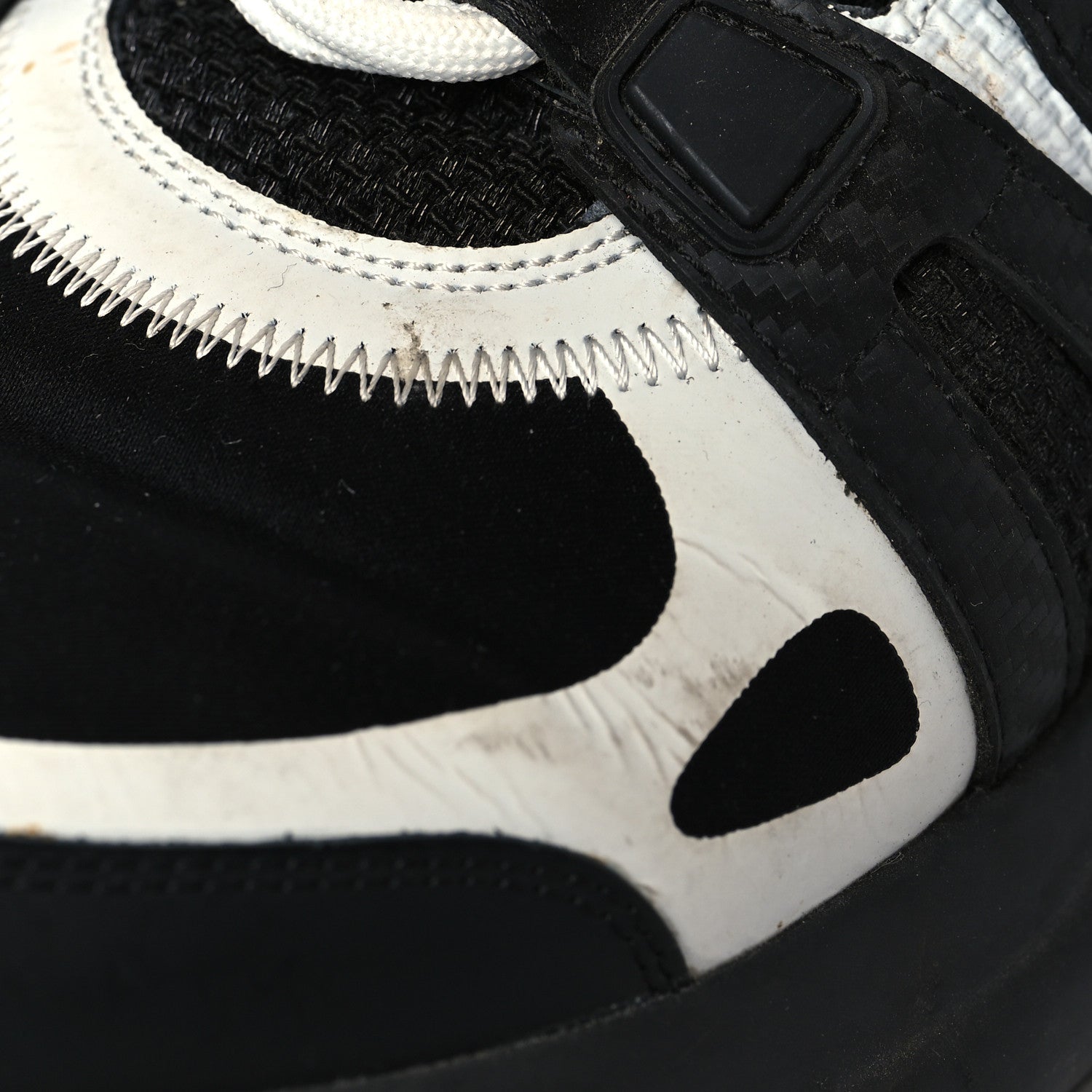 Louis Vuitton Calfskin Technical Nylon LV Archlight Sneakers 39 Black White 10 of 15