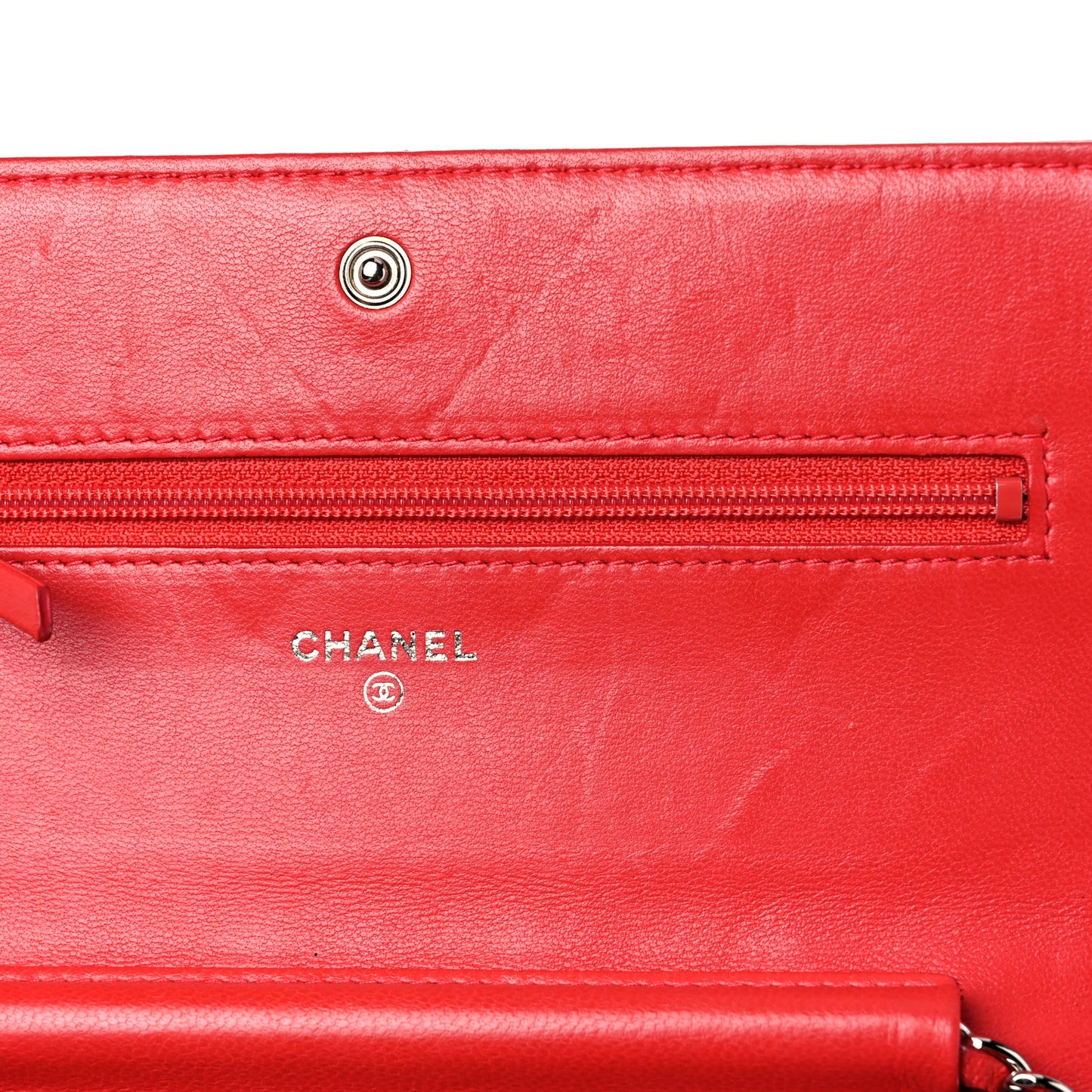 Calfskin Diamond Stitch Wallet On Chain WOC Red