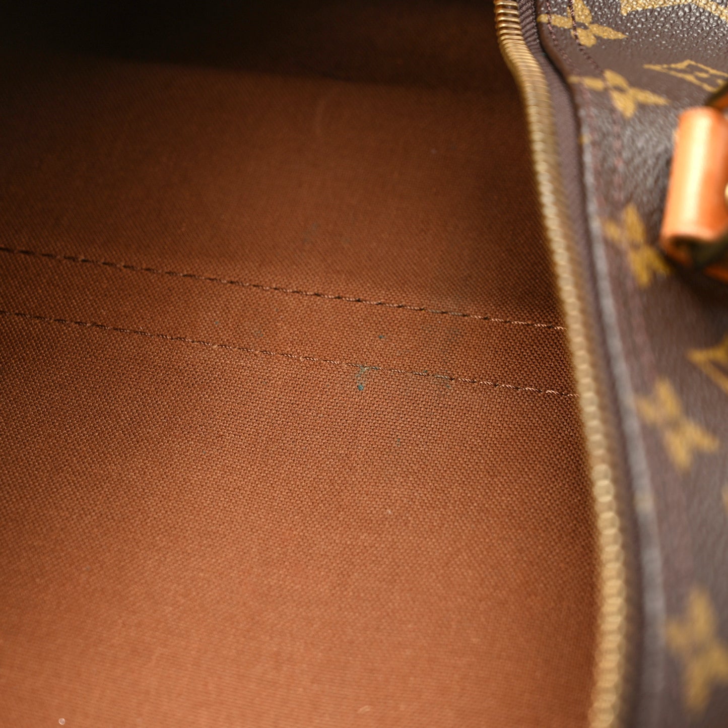 LOUIS VUITTON Monogram Keepall 60