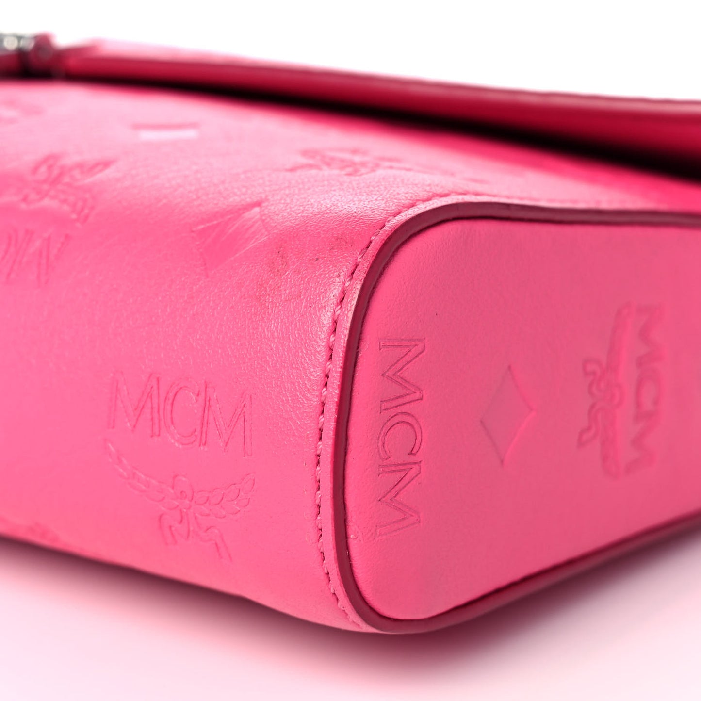 Calfskin Ottomar Large Patricia Wallet On Chain Pink