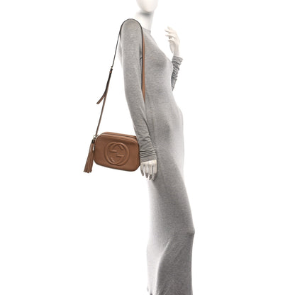Gucci Pebbled Calfskin Small Soho Disco Bag Camelia 2 of 10