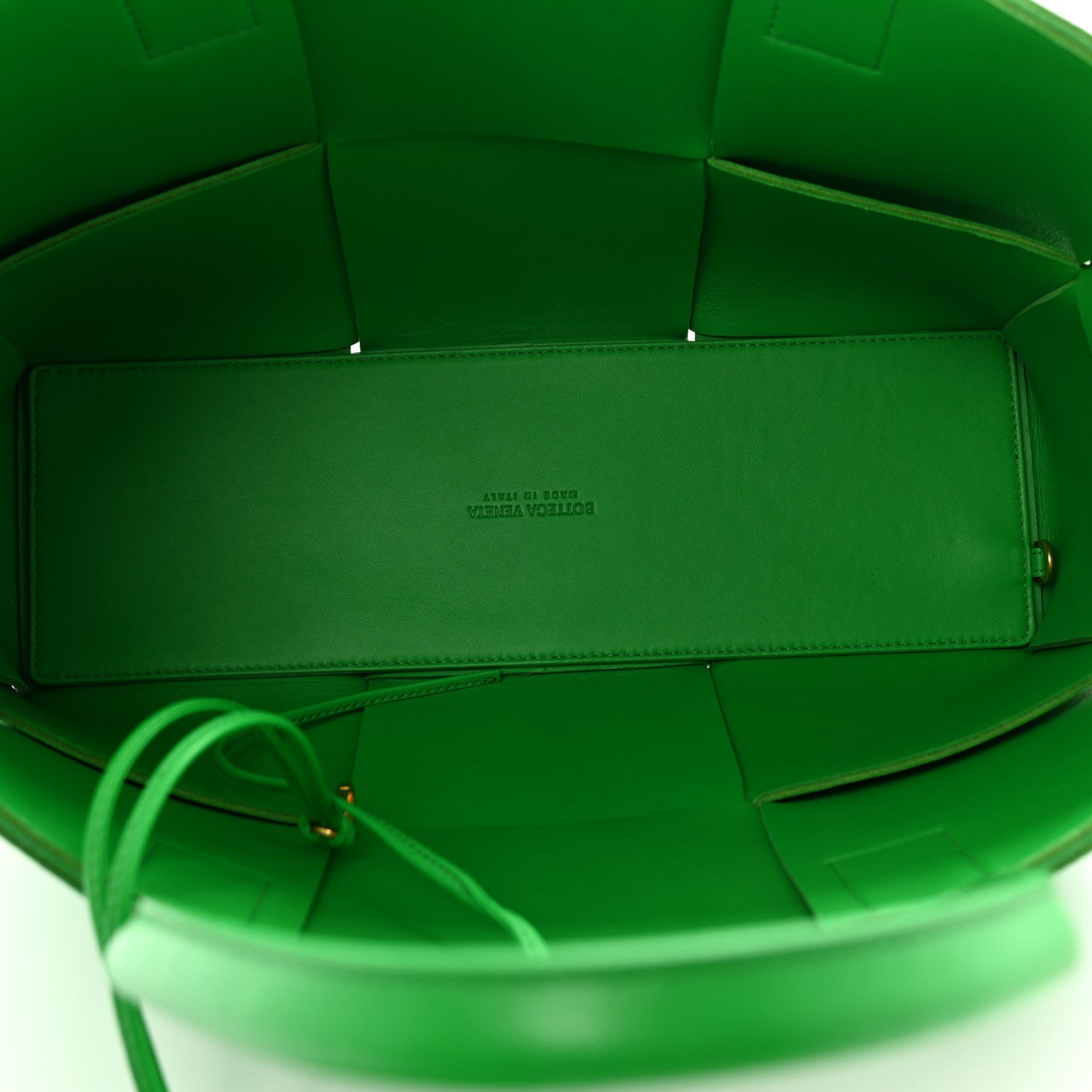 Nappa Maxi Intrecciato Medium Arco Tote Parakeet