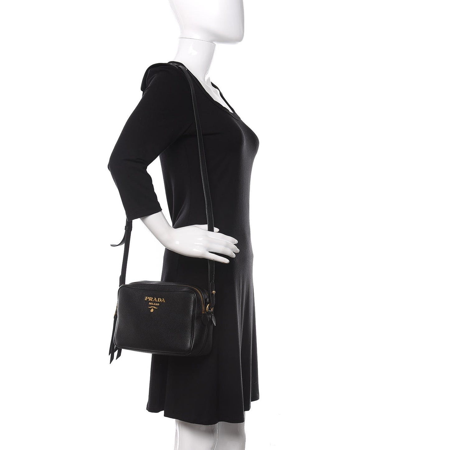 Vitello Daino Medium Double Zip Shoulder Bag Black