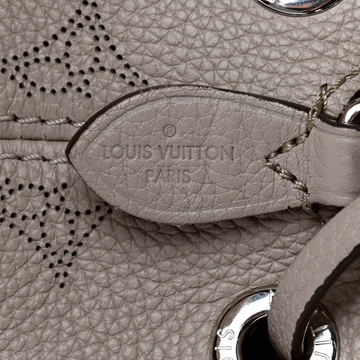 Louis Vuitton Mahina Bella Galet 8 of 12