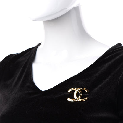 Chanel Metal Paris Button CC Large Brooch Gold 2 of 6
