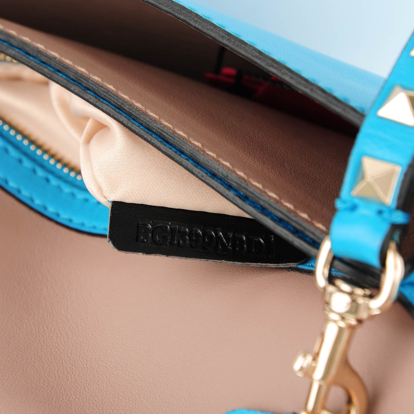 Nappa Rockstud Wristlet Clutch Parrot