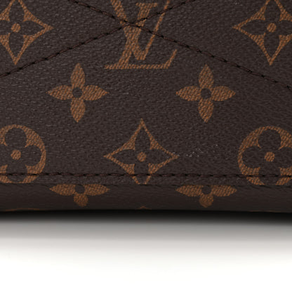 Louis Vuitton Monogram Montaigne BB 13 of 15