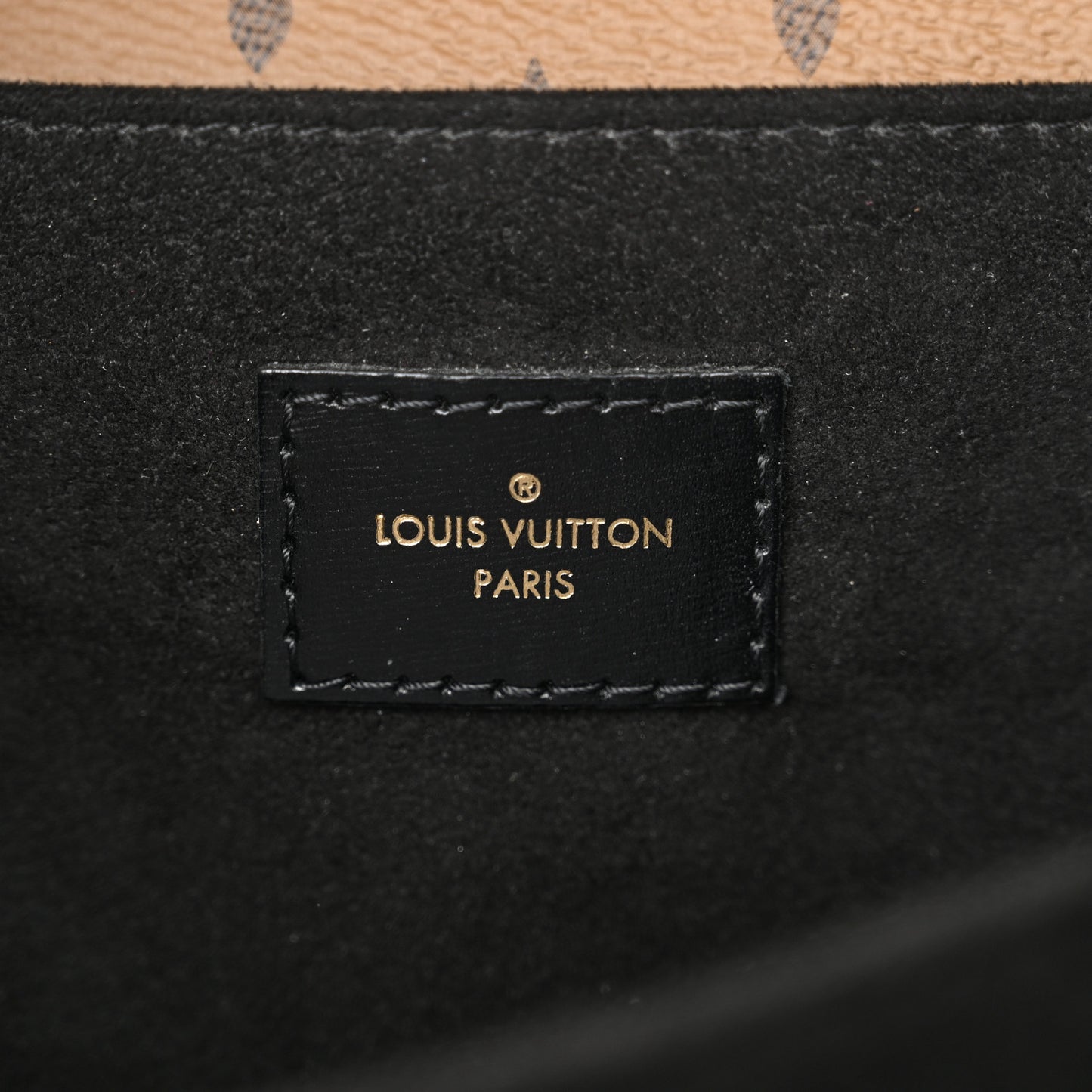 Reverse Monogram Pochette Metis