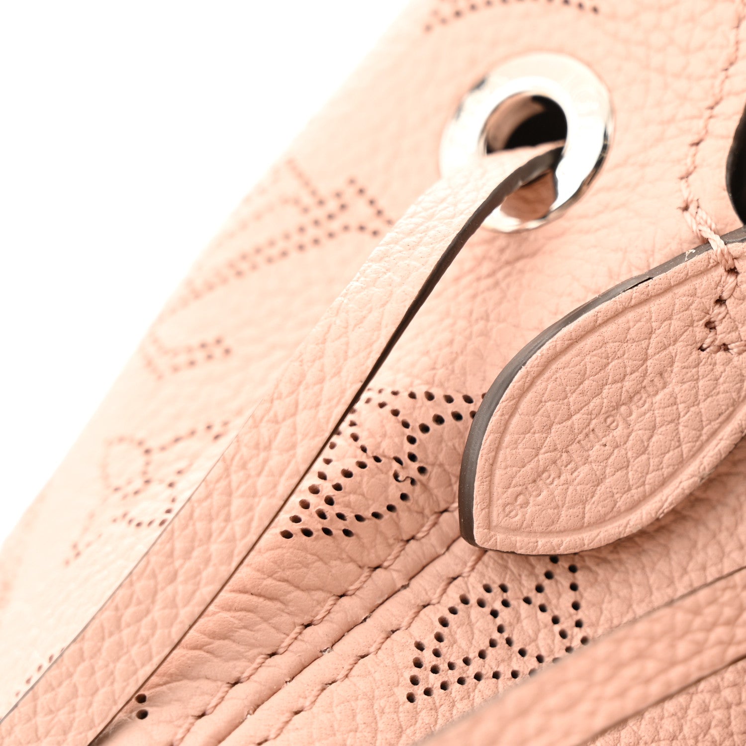 Louis Vuitton Mahina Bella Magnolia 7 of 13