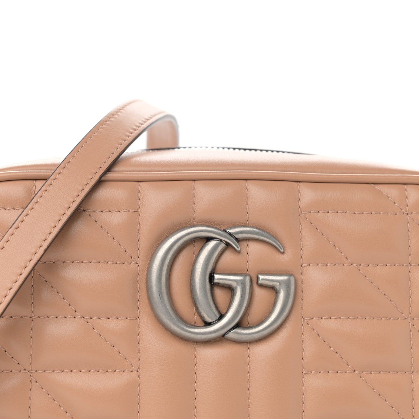 Calfskin Matelasse Aria Small GG Marmont Chain Shoulder Bag Camelia