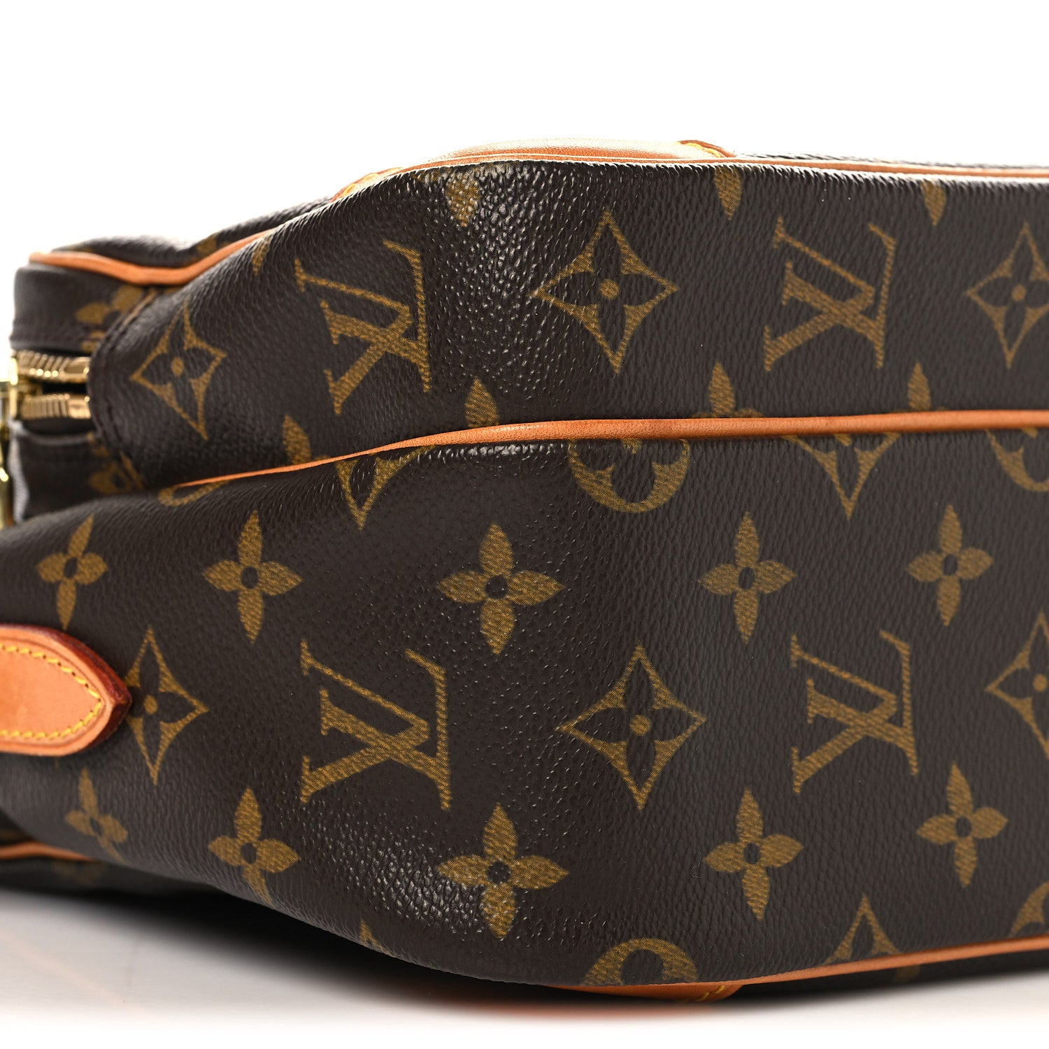 Louis Vuitton Monogram Nil 28 9 of 10