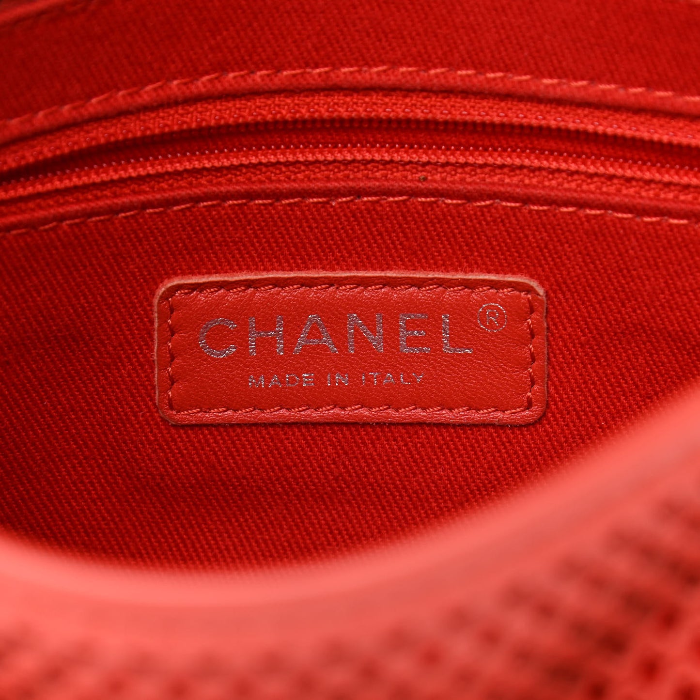 Perforated Calfskin Small Up In The Air Flap Red