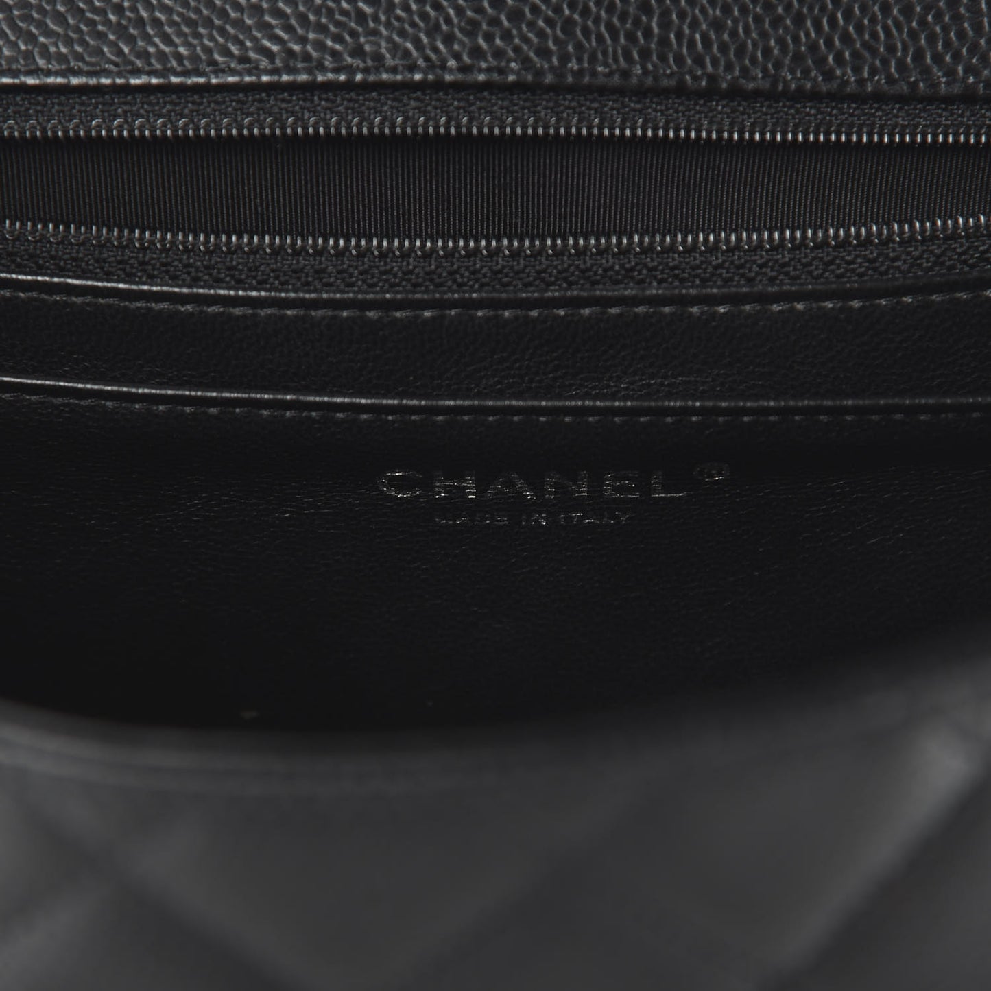 Caviar Quilted Jumbo Single Flap Black
