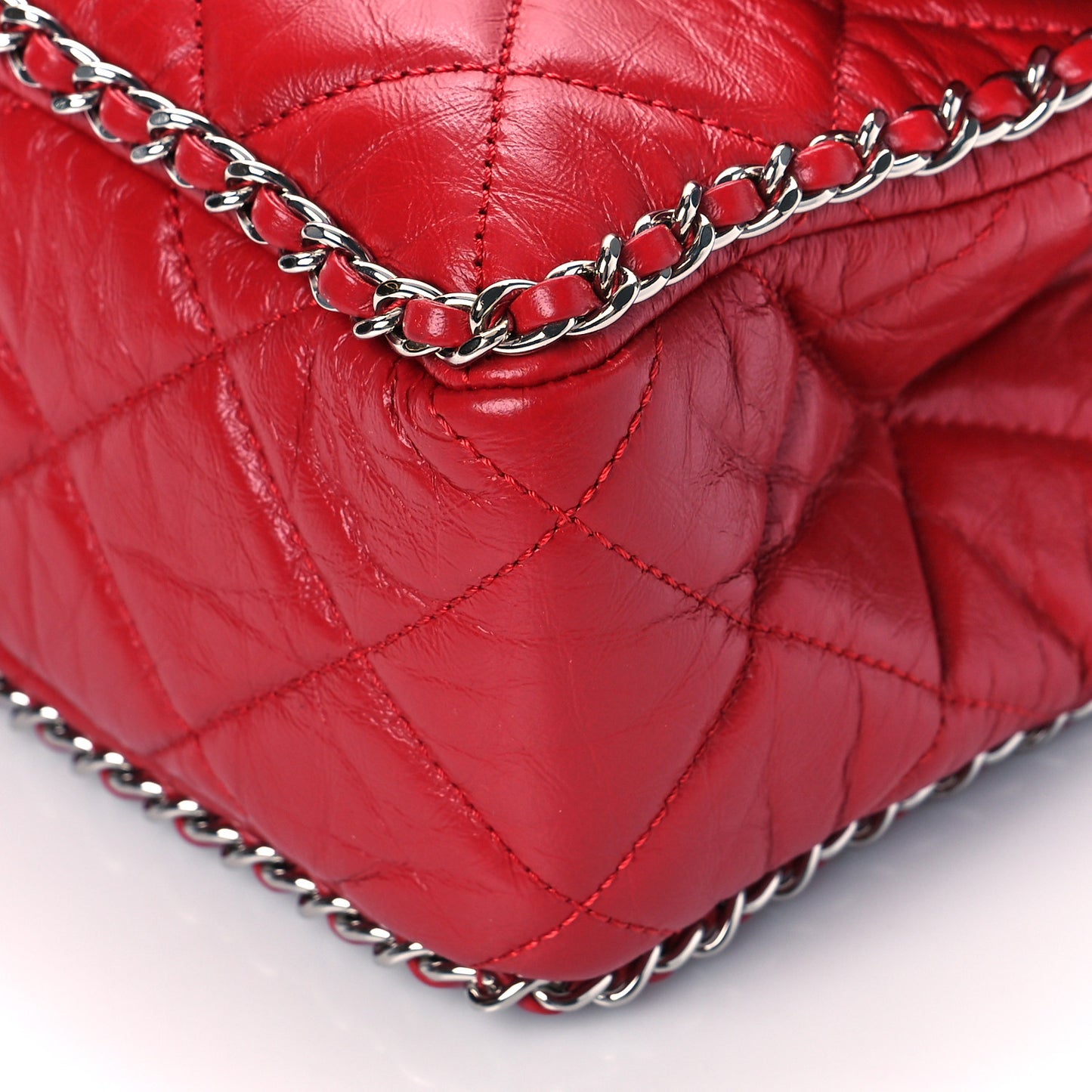 Crumpled Calfskin Medium Chain All Over Flap Red