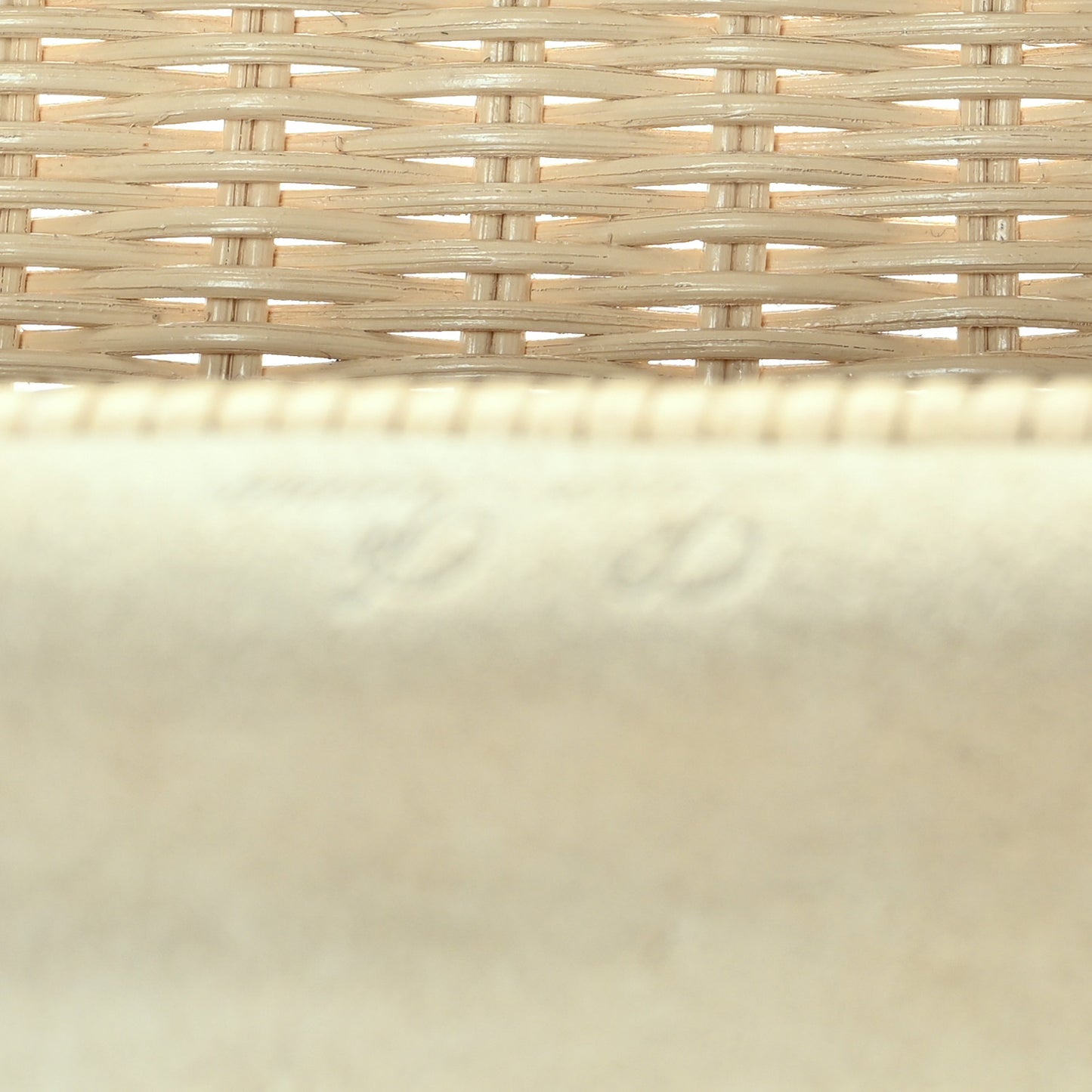 Wicker Calfskin L19 Extra Pocket Pouch Sun Kissed