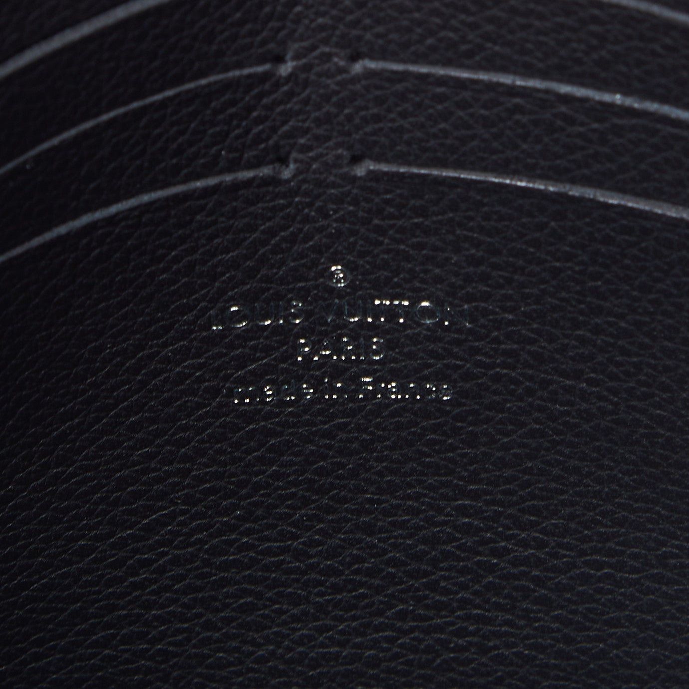 Soft Calfskin My Lockme Pochette Black
