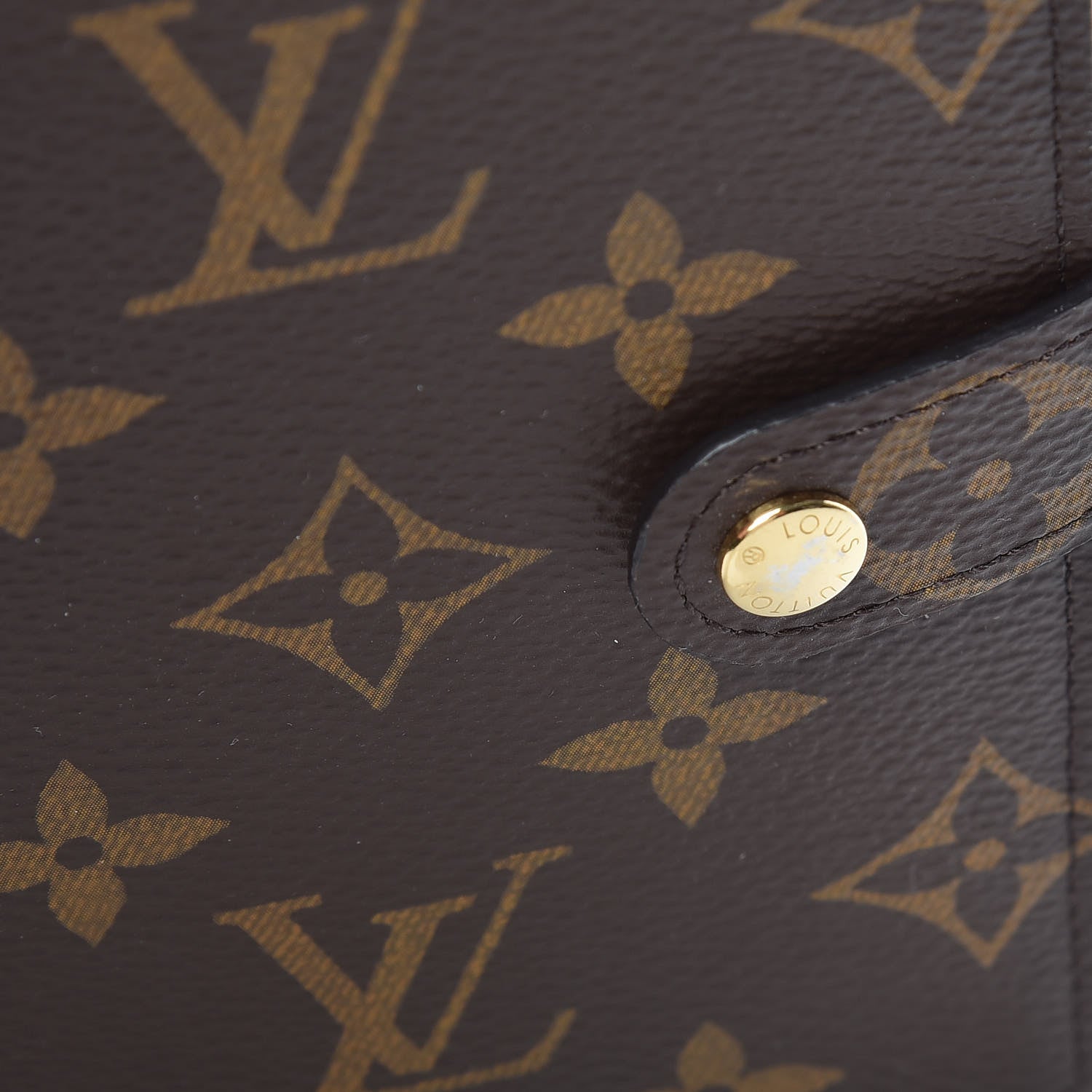 Louis Vuitton Monogram Small Ring Agenda 8 of 9