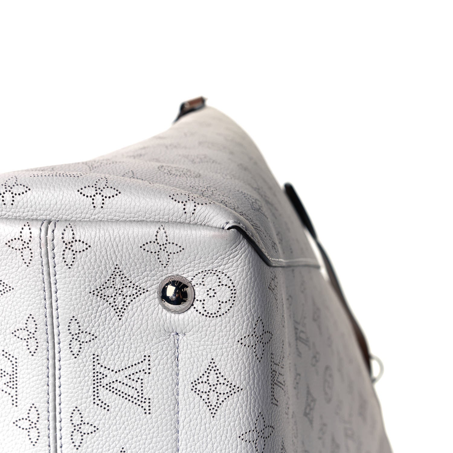 Louis Vuitton Mahina Hina MM Mist 13 of 16