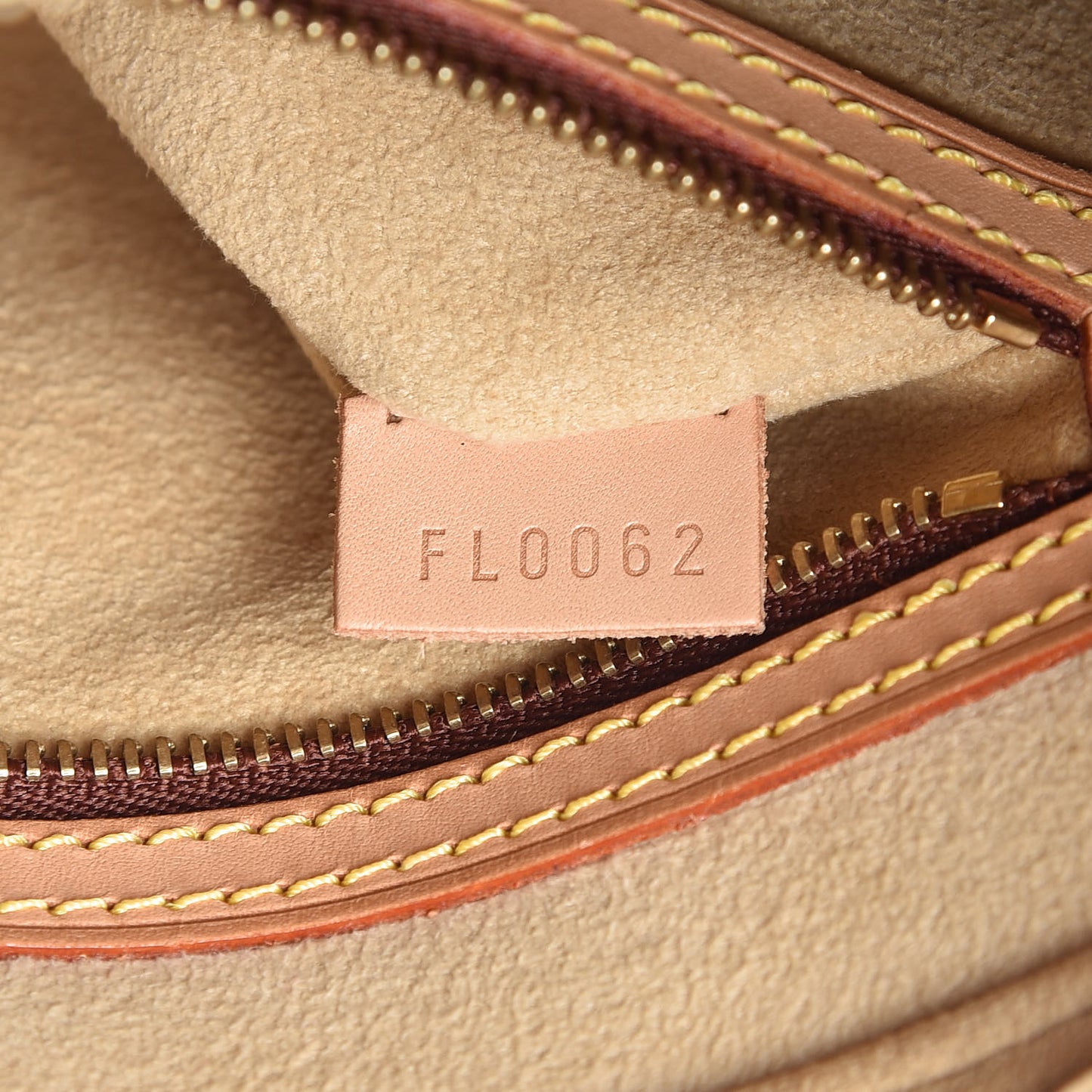 Monogram Looping MM