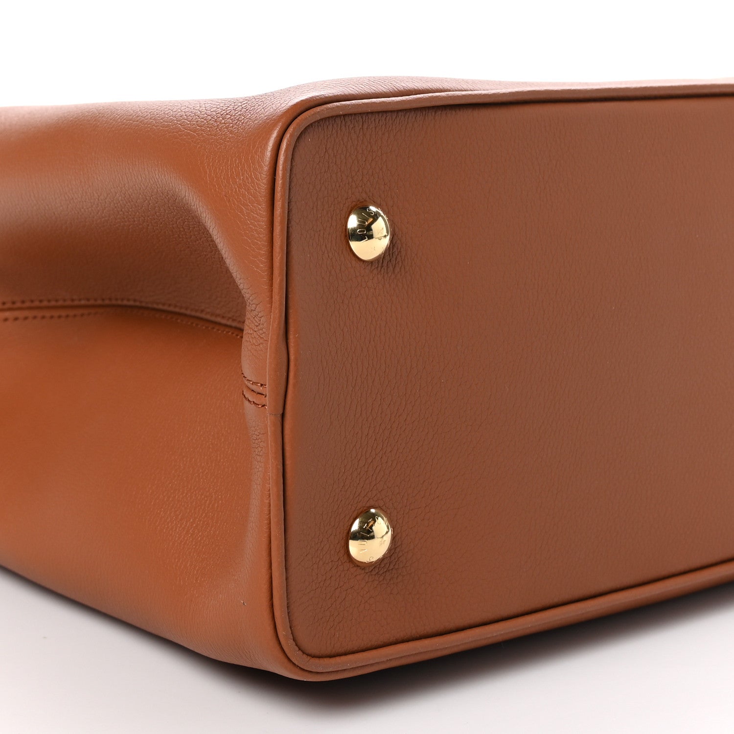 Louis Vuitton Smooth Grained Calfskin Capucines GM Souple Cognac 9 of 10