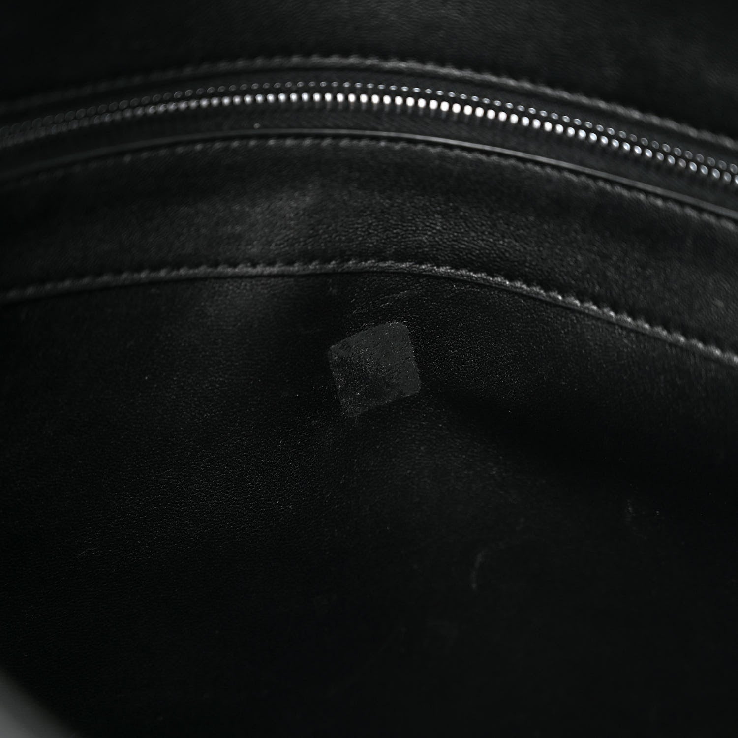 Valentino Garavani Nappa Monochrome One Stud Hobo Black 10 of 10