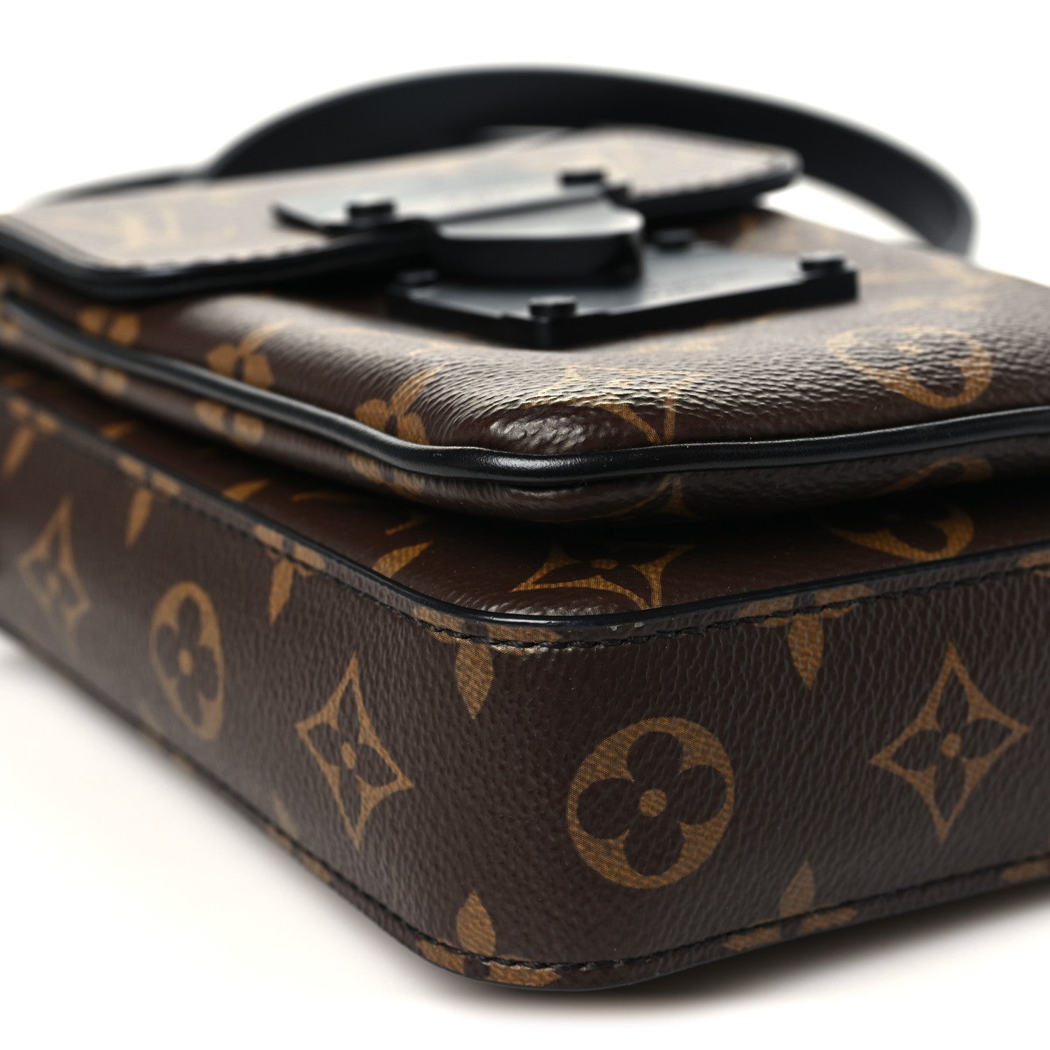Louis Vuitton Monogram S Lock Vertical Wearable Wallet 8 of 9
