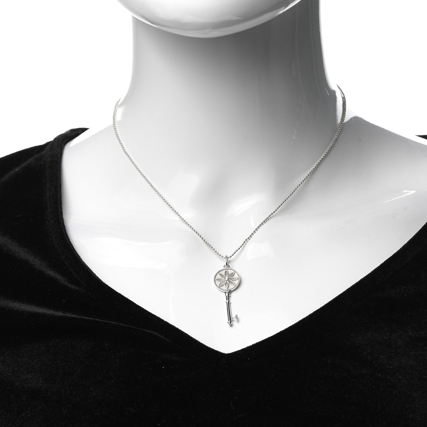 Sterling Silver Diamond Small Daisy Key Pendant Necklace