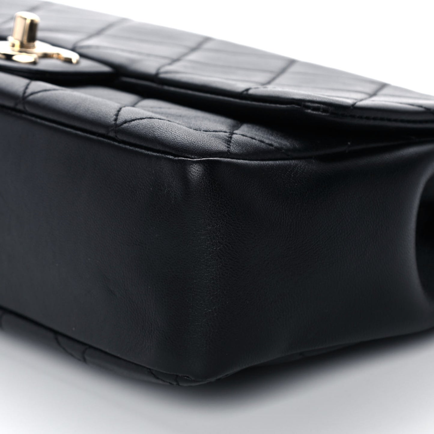 Lambskin Quilted Resin Bi-Color Chain Flap Bag Black