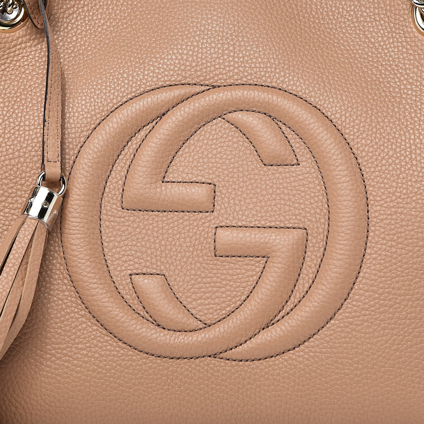 Pebbled Calfskin Medium Soho Chain Shoulder Bag Rose Beige
