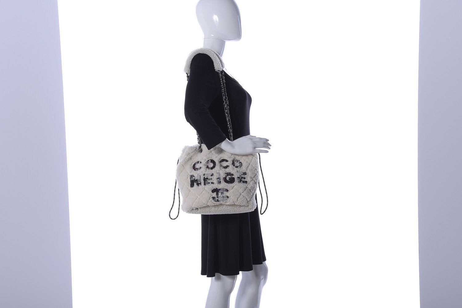 Chanel Shearling Sheepskin Tweed Large Coco Neige Tote White Black 2 of 11