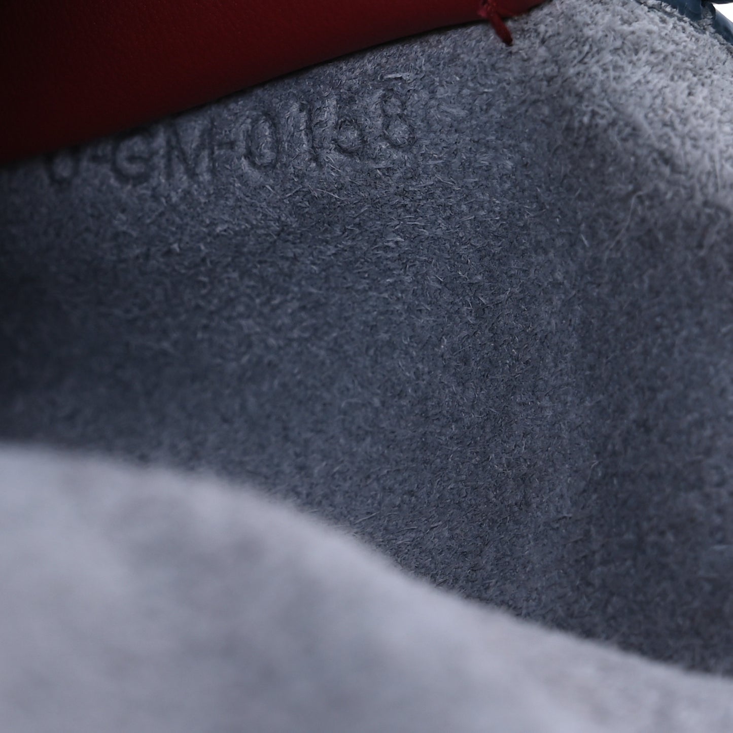 Grained Shiny Calfskin Strap Clutch Blue Red