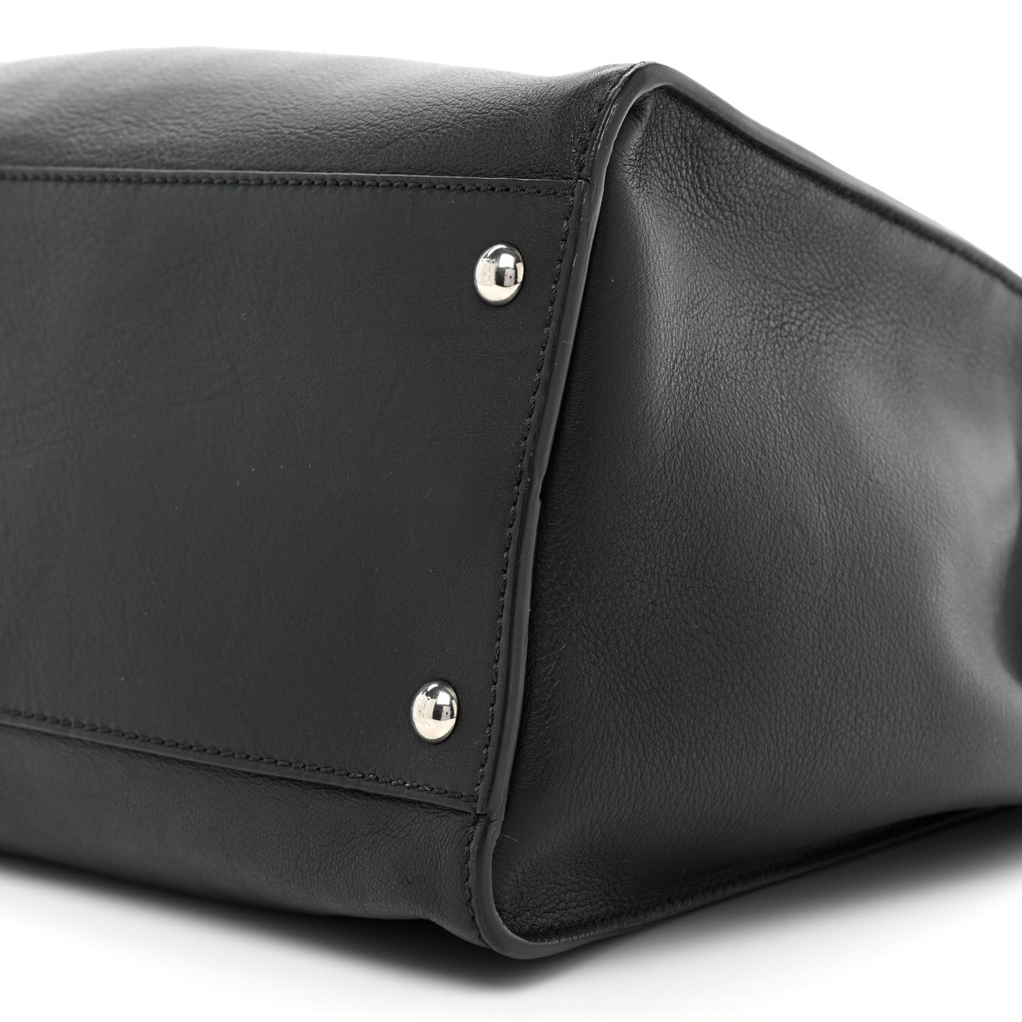 Vitello Dolce Marmol Patent Crocodile Trapuntata Large Peekaboo Iconic Satchel Black Fumo