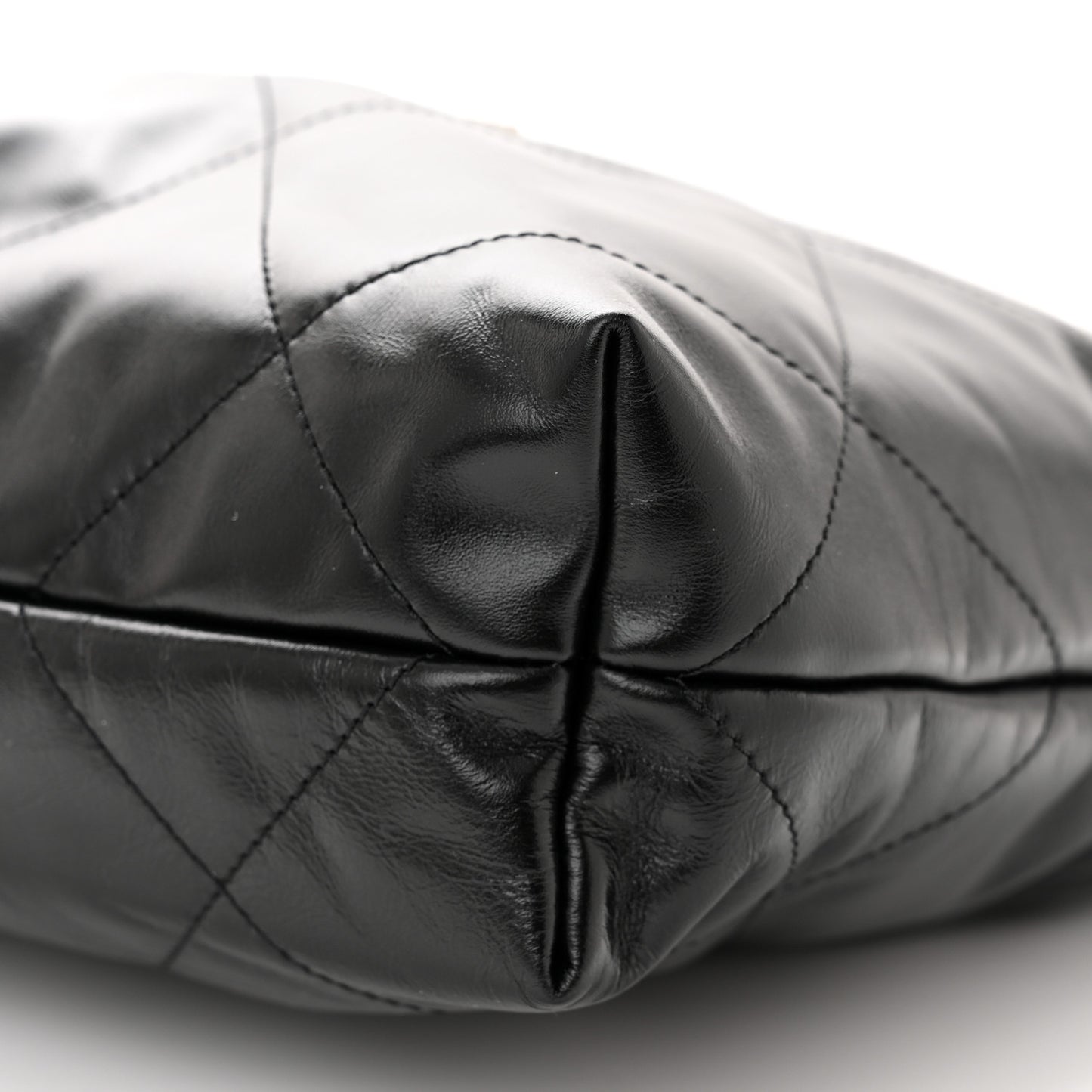 Shiny Calfskin Quilted Small Chanel 22 Black