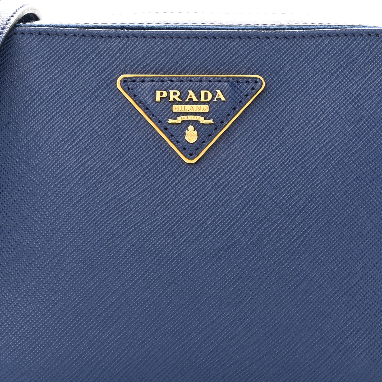 Saffiano Camera Crossbody Bag Bleuette