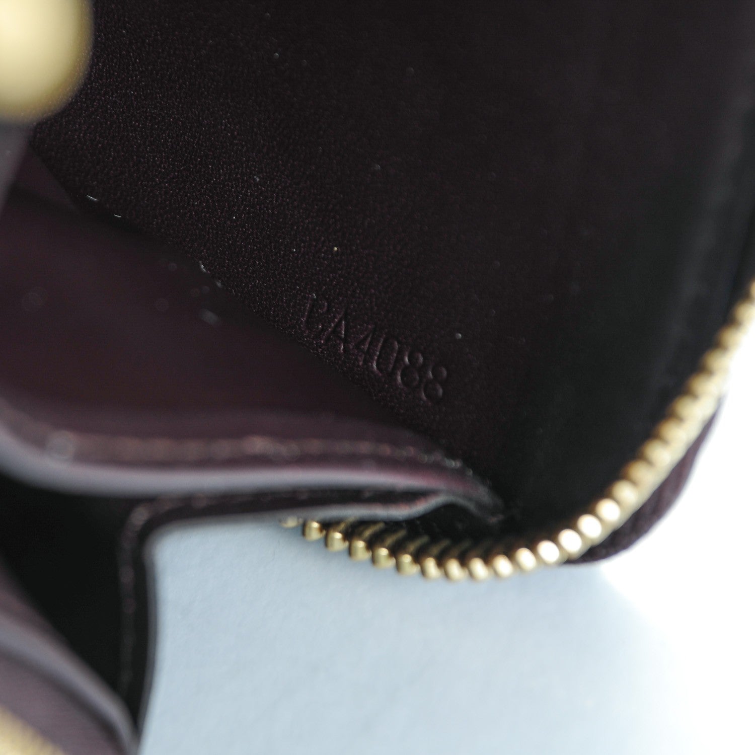 Louis Vuitton Vernis Zippy Wallet Amarante 7 of 7