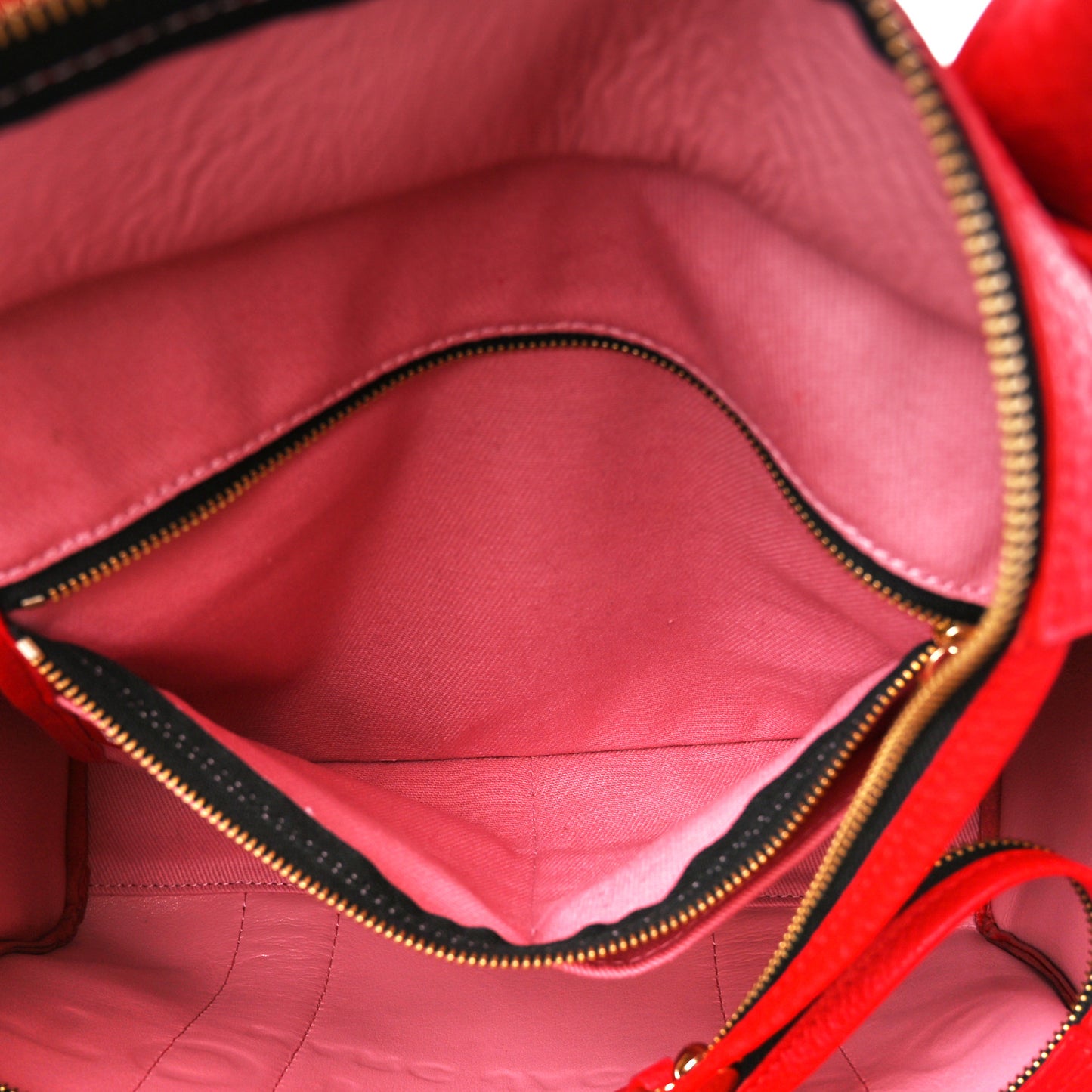 Grained Calfskin Medium The Tote Bag True Red