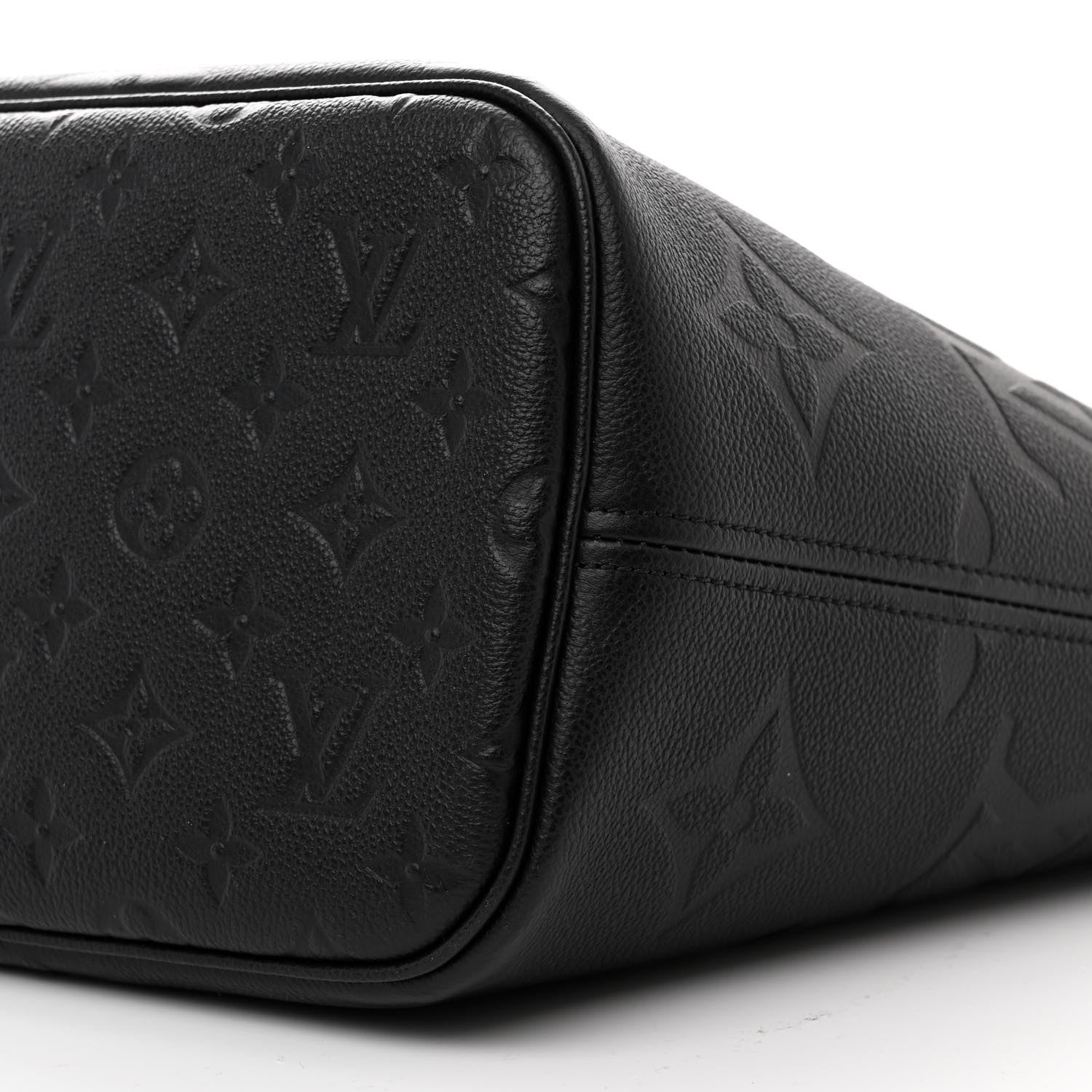 Louis Vuitton Empreinte Monogram Giant Neverfull MM Black 9 of 9