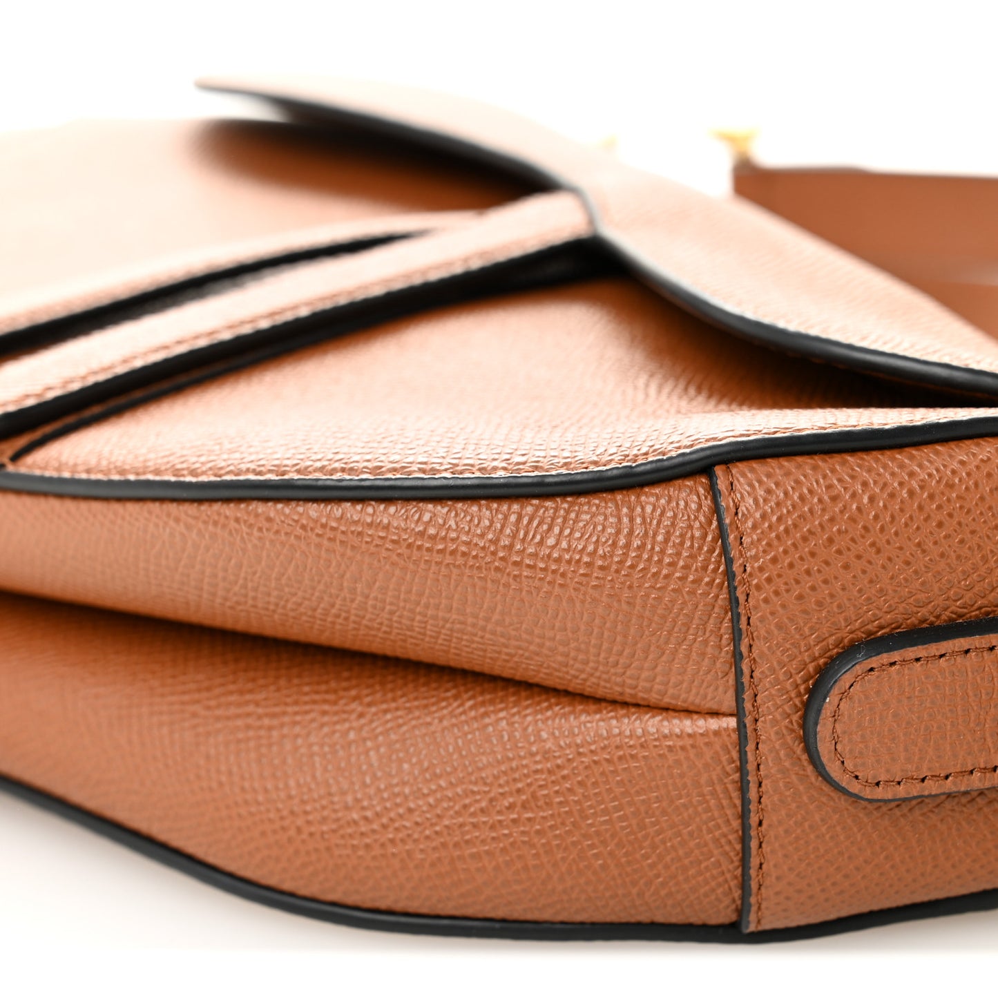 Grained Calfskin Saddle Bag With Strap Camello