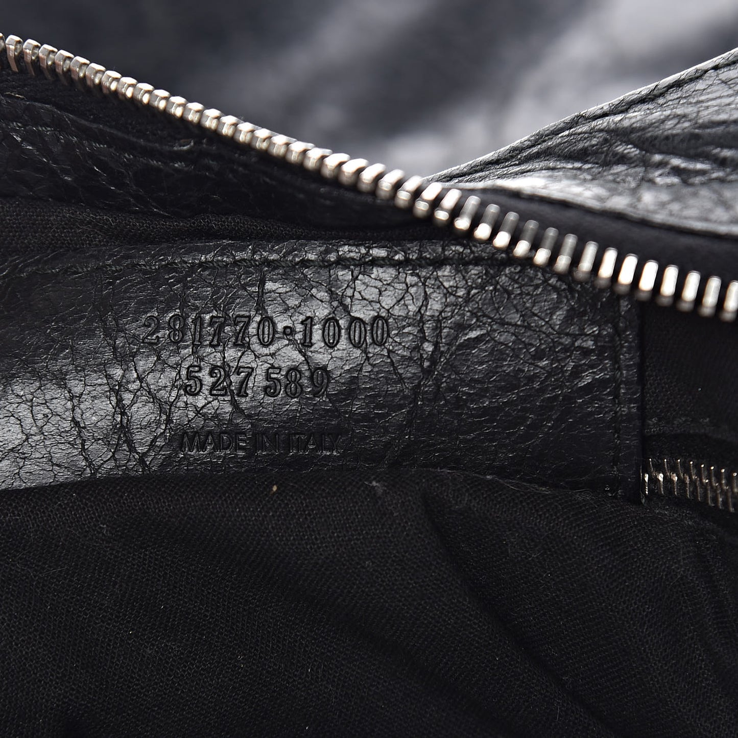 Agneau Giant 12 Silver Hardware City Black