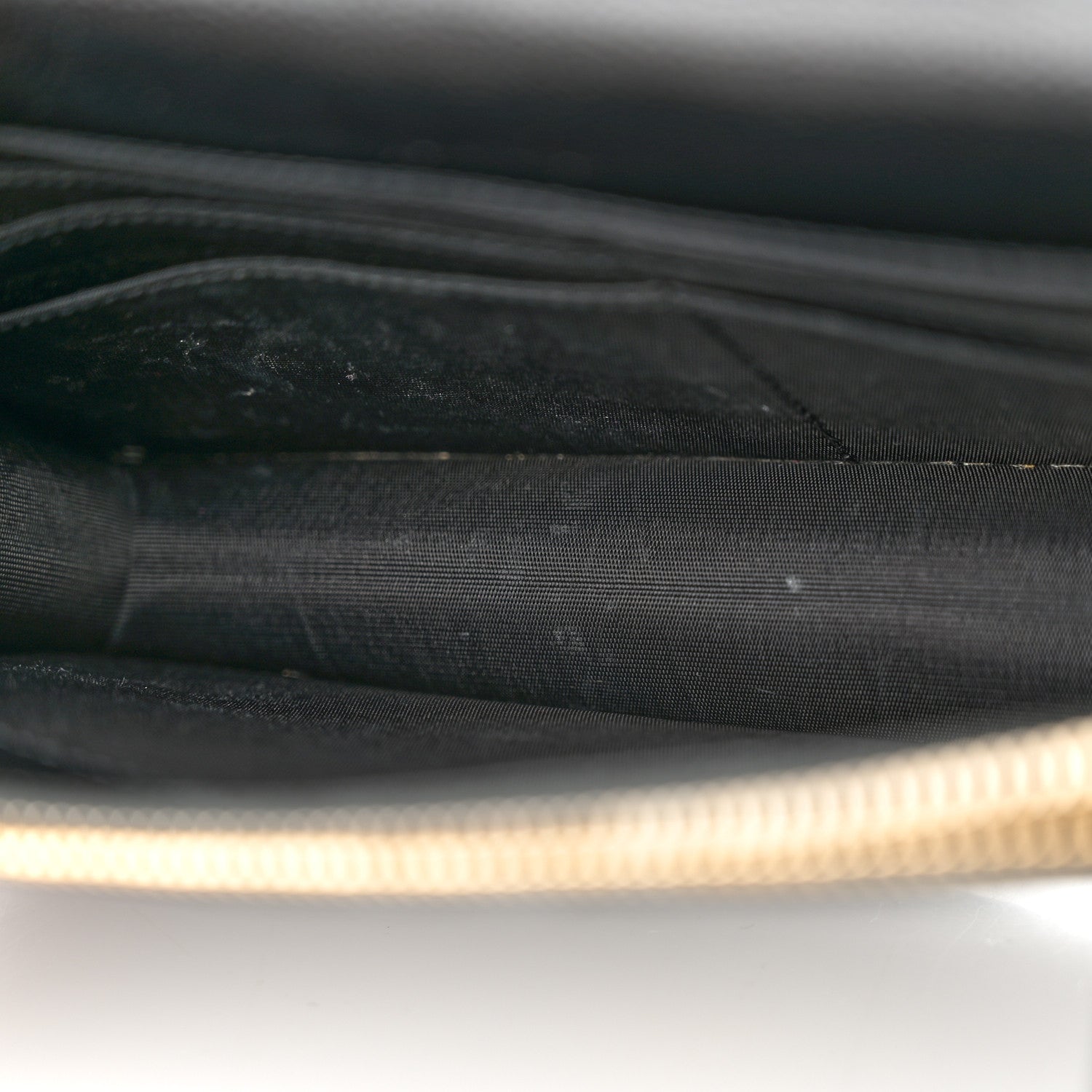 Saint Laurent Grain De Poudre Matelasse Chevron Monogram Envelope Chain Wallet Black 12 of 14