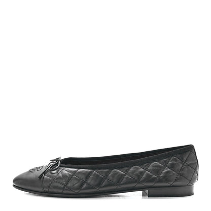 Chanel Aged Calfskin Quilted CC Cap Toe Ballerina Flats 39.5 Black 1 of 9