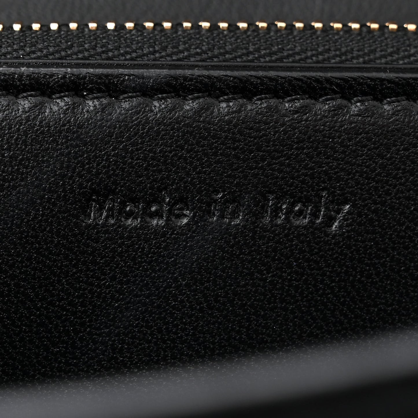 Box Calfskin Medium Classic Box Flap Bag Black