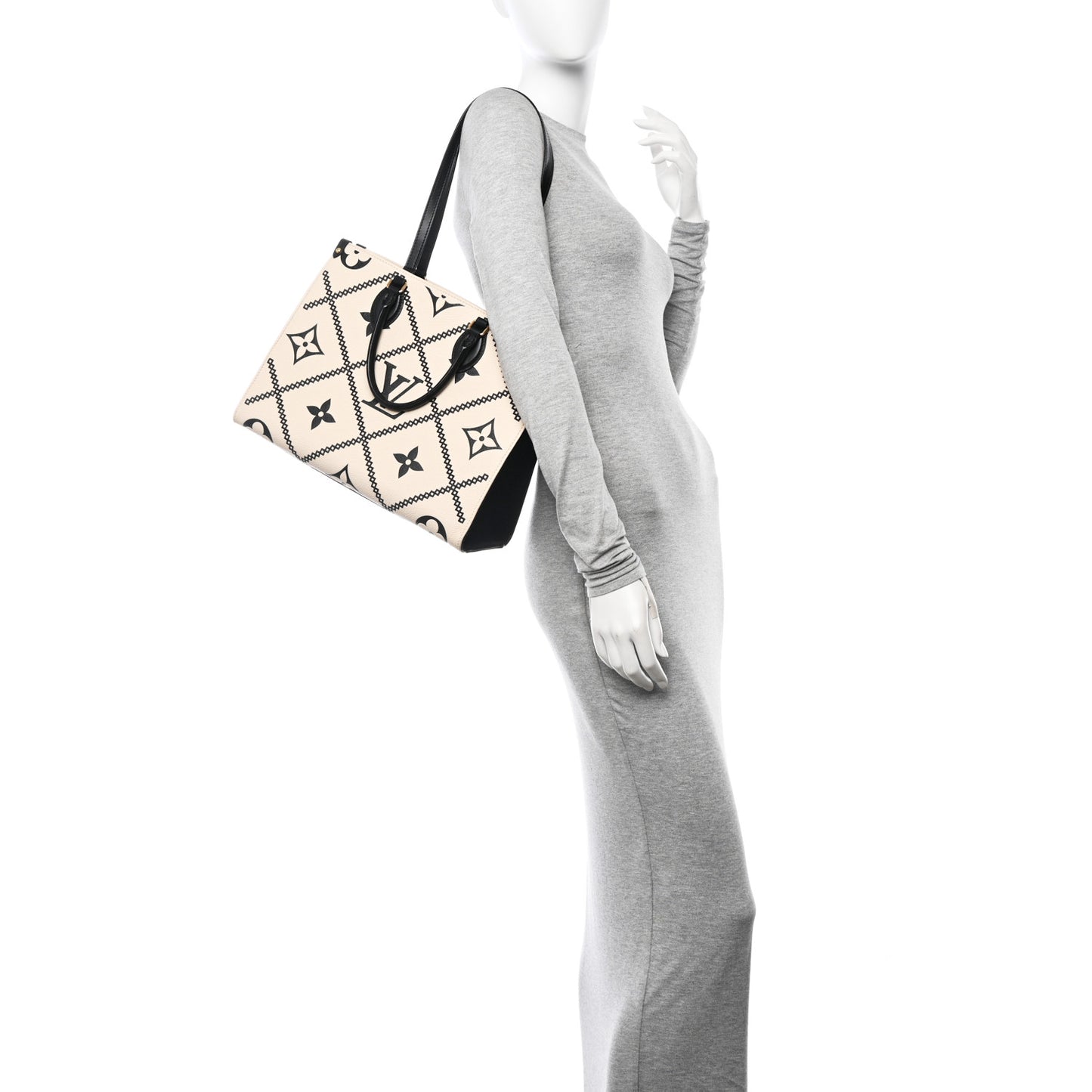 Empreinte Monogram Giant Broderies Onthego MM Cream Black