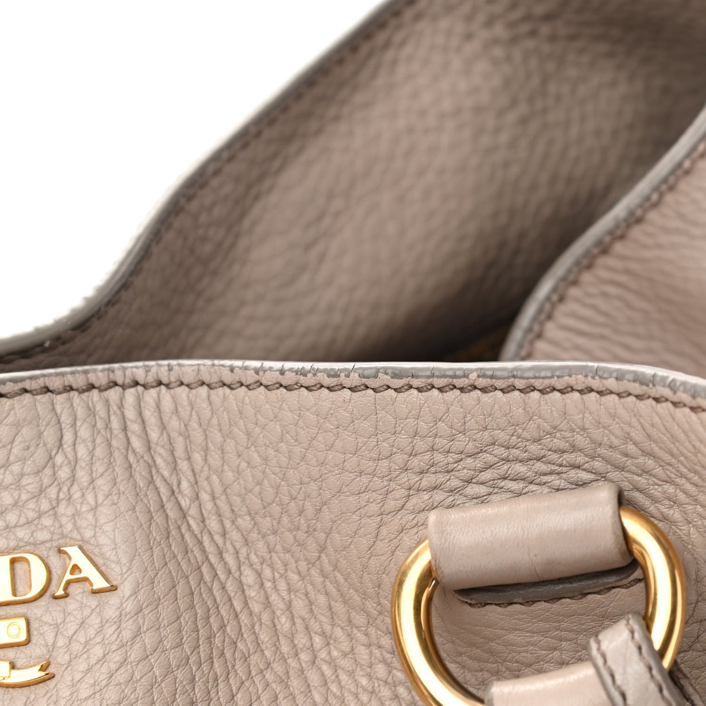 Vitello Daino Pocket Tote Argilla