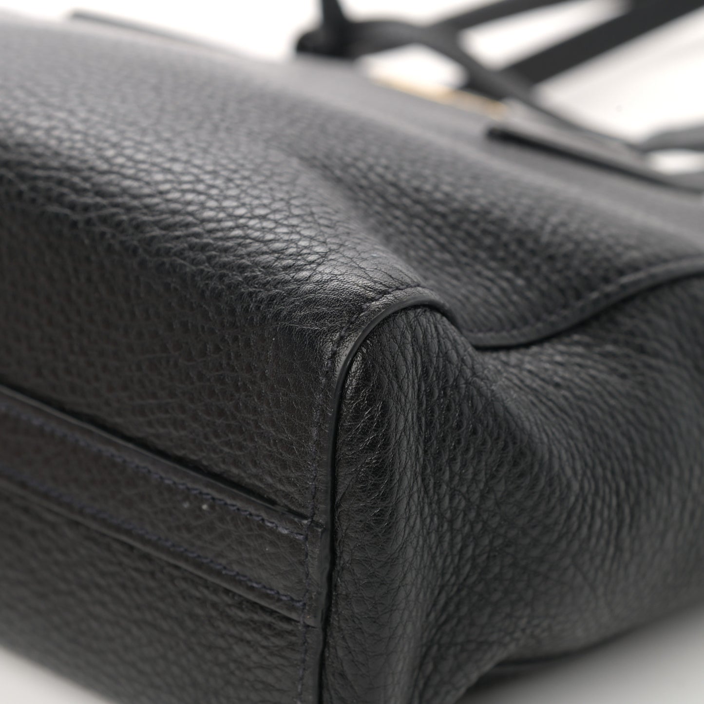 Vitello Phenix Tote Black