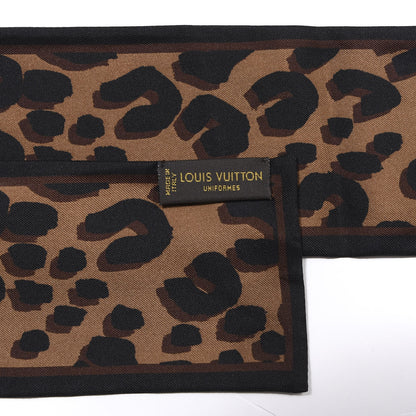 Louis Vuitton Silk Leopard Bandeau Scarf Marron 4 of 4