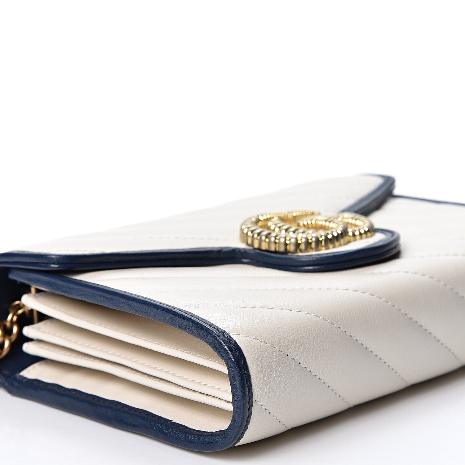 Gucci Vintage Effect Calfskin Matelasse Diagonal Torchon GG Marmont Chain Wallet Mystic White Blue Agata 8 of 10
