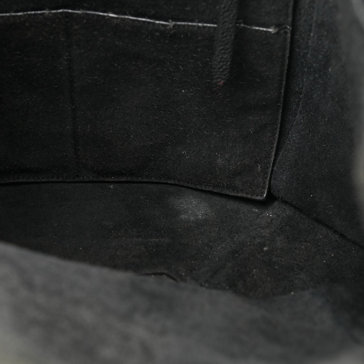 Soft Grained Calfskin Small Belt Cabas Phantom Black