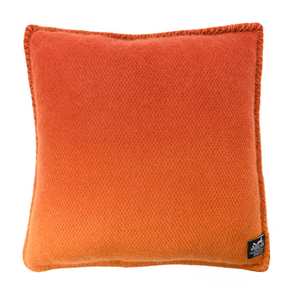 Hermes Tibetan Yak Yack'n'Dye Pillow Feu 2 of 3